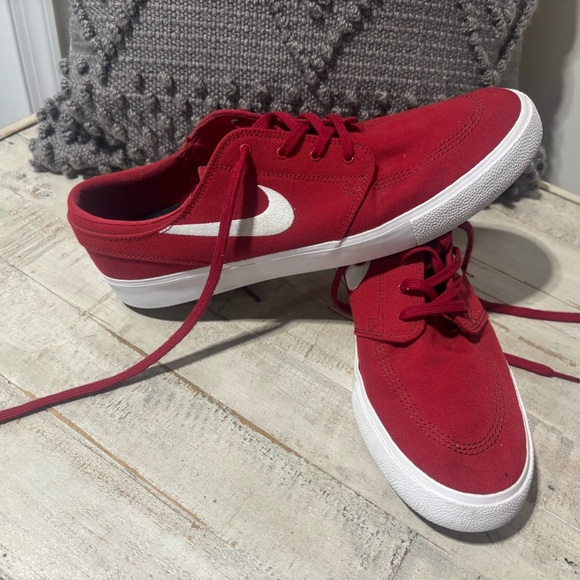 Nike AR7718-602 Zoom Stan Janoski Canvas Skate Shoes-Sz 13 - Picture 1 of 5